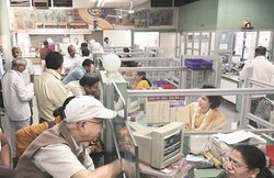 अक्टूबर में इतने दिन बंद रहेंगे बैंक, जरूरी काम को इस दिन निपटाएं, यहां देखें हॉलिडे लिस्ट