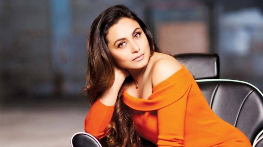 Rani Mukherji: रानी मुखर्जी ने 2014 में फिल्‍म निर्माता आदित्‍य चोपड़ा से शादी की। दोनों की एक बेटी आदिरा है। मां बनने के बाद भी उन्होंने हिचकी और मर्दानी -2 जैसी हिट फिल्में दी।