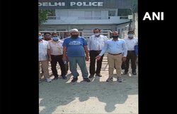 ‘इंग्लिश मीडियम’ का टीचर बन लड़कियों का करता रहा यौन शोषण, 5 लाख रुपए का वांटेड क्रिमिनल धराया