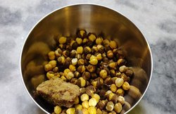 गुड़-चना साथ खाने से वजन जल्दी हो सकता है कम, जानिये दूसरे फायदे