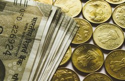 कोरोना काल में पस्त हुई अर्थव्यवस्था पर कंपनियों ने जुटाई रिकॉर्ड पूंजी, बैंकों ने भी मजबूत की अपनी बैलेंस शीट