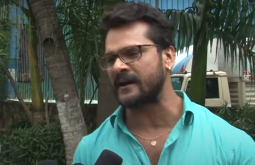 खेसारी लाल ने कहा कि कोरोनाकाल में मेरा घर से निकलना मुश्किल था। 