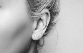 Samudrik Shastra Mole on Ear Meaning, kaan par til hone ka matlab, Ear Mole Meaning