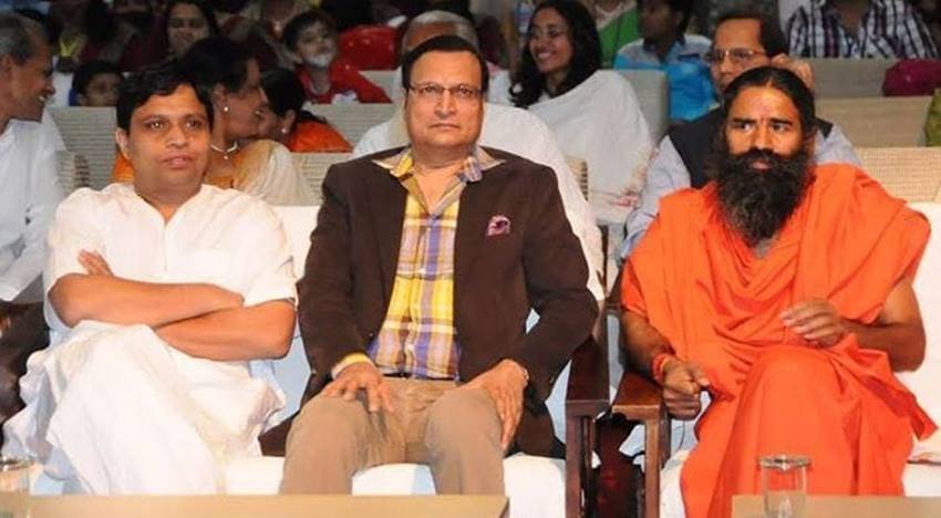 baba Ramdev and arnab goswami, Arnab goswami, republic bharat