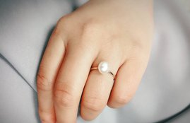 jyotish shastra, ratna vigyan, advantanges and disadvantages of wearing pearl