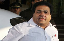 Birthday Special: …जब मैच देखने के लिए पिता ने लगाई थी सिफारिश, फिर भी नहीं मिली थी राजीव शुक्ला को एंट्री, जानें पूरा किस्सा