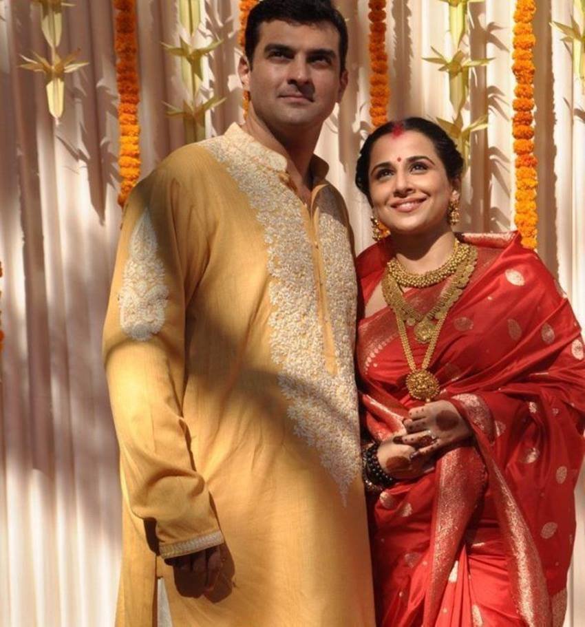 विद्या बालन की लंबाई 5 फुट 3 इंच है। इसके बावजूद विद्या का अब तक फ़िल्मी सफर बेहद सफल रहा है। उन्‍हें एक राष्ट्रीय पुरस्कार और 5 बार फिल्‍मफेयर अवार्ड्स से भी सम्‍मानित किया जा चुका है।