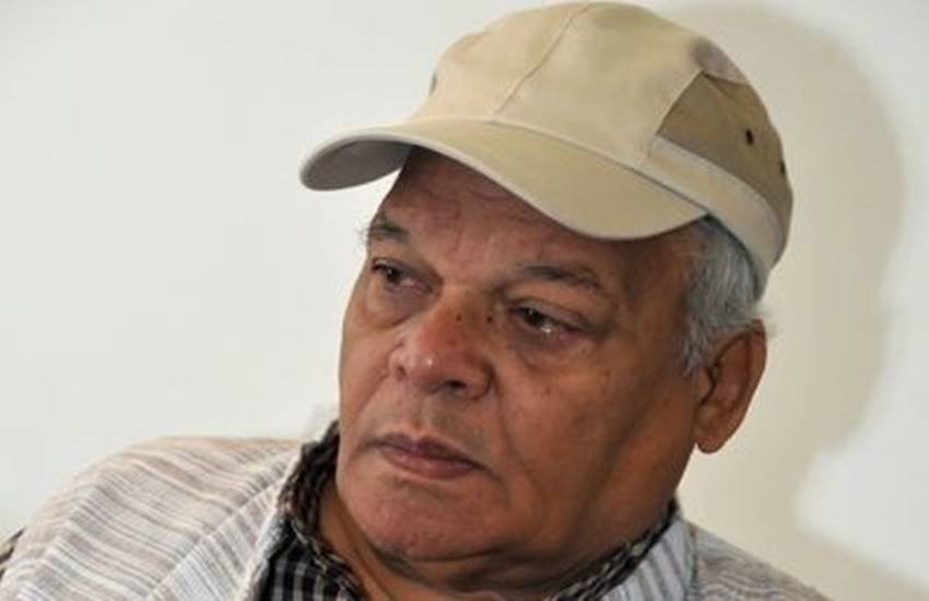 indian Celeb married with their pupil, julie and matuknath love story