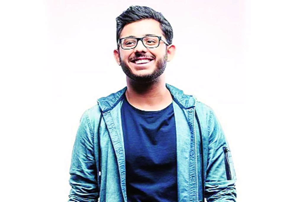यूट्यूब से कमाई करने में फरीदाबाद के अजय नागर ने रिकॉर्ड कायम किया। वह महीने में करोड़ों रुपए कमा लेते हैं।