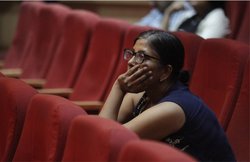 15 अक्टूबर से सिनेमाघर ‘Unlock’: 50% क्षमता के साथ दर्शकों के बीच रखी जाएगी 1 सीट की दूरी, ये हैं स्टैंटर्ड प्रोटोकॉल