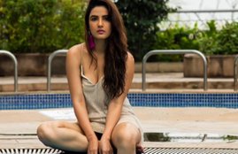 Jasmine Bhasin, Jasmin Bhasin Entered In Bigg Boss-14, Jasmin Bhasin in Bigg Boss House,