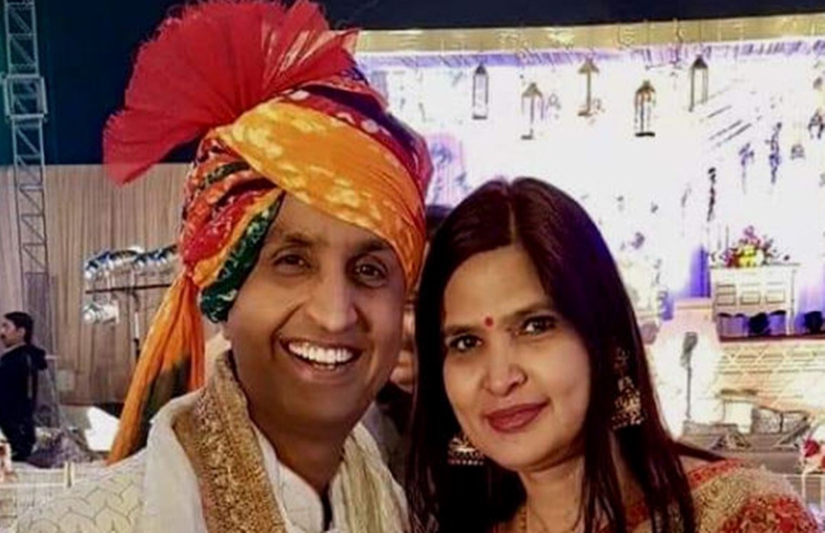 Kumar Vishwas, High court, Supreme Court, Kumar Vishwas on cow cradle,