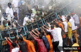 bengal bjp protest, howrah bjp protest march, Kailash Vijayvargiya, Mukul Roy, Arjun Singh, Locket Chatterjee,