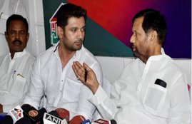 Ram Vilas Paswan, Chirag Paswan, Ram Vilas Paswan Net Worth
