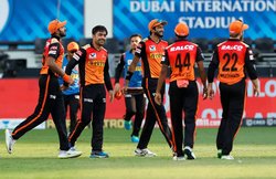 SRH vs RR: सनराइजर्स हैदराबाद ने बनाया रिकॉर्ड, पावरप्ले में सबसे ज्यादा विकेट लेने वाली टीम बनी