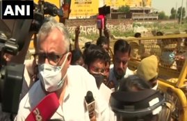 Trinamool Congress, TMC, Derek O’ Brien, Manhandling, Protest