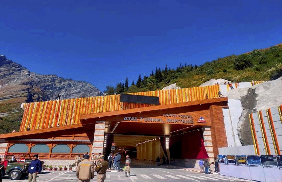 narendra modi atal tunnel himachal pradesh