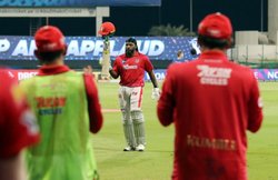 IPL 2020: क्रिस गेल टी20 में 1000 छक्के लगाने वाले पहले बल्लेबाज, राजस्थान के गेंदबाजों को जमकर कूटा
