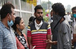 दिल्ली: कमरे में मिली लड़की की लाश, पुलिस ने कहा- सुसाइड; परिजन बोले- साजिश है, FIR दर्ज नहीं कर रही थी पुलिस, जल्दबाजी में कराया अंतिम संस्कार