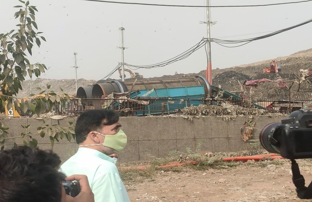pollution in delhi, smog in delhi, aap govt, gopal rai,