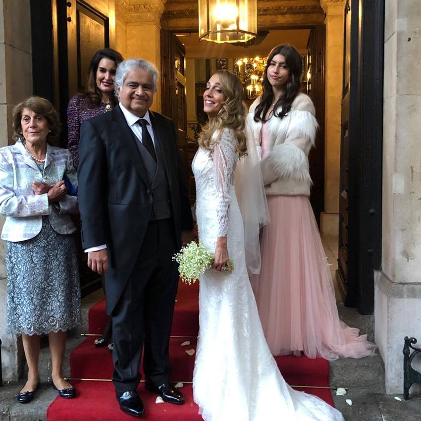 harish salve wife