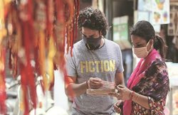 त्योहारों के मौके पर कोरोना से बचाव के लिए संस्कृति मंत्रालय ने जारी की गाइडलाइंस, जानें क्या है जरूरी