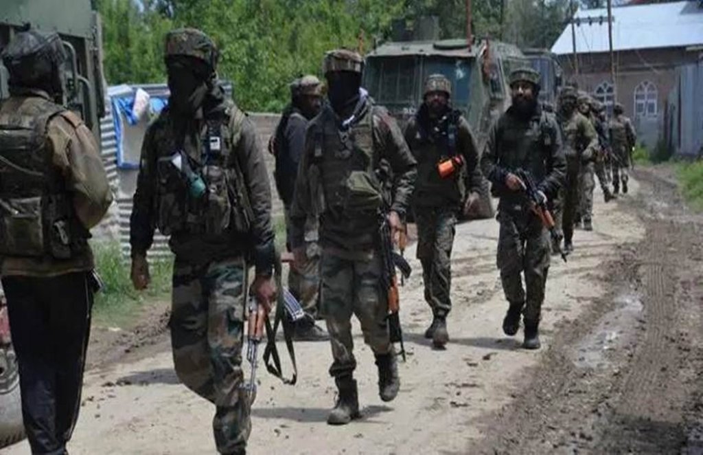 jammu kashmir indian army police encounter lashkar e taiba