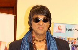 मुकेश खन्ना ने ‘द कपिल शर्मा शो’ को बताया था फूहड़ और वाहियात, अब कॉमेडियन ने दिया जवाब