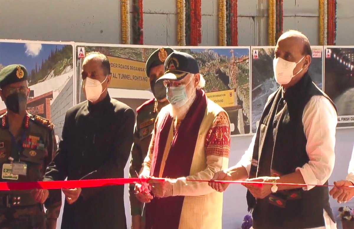 narendra modi atal tunnel himachal pradesh
