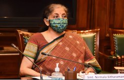 सरकार ने बढ़ाई इनकम टैक्स फाइल करने की तारीख, जानिए कब तक भर सकते हैं आईटीआर