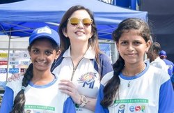 सिर्फ 800 रुपये में टीचर की जॉब करती थीं नीता अंबानी, कहा- जिंदगी सिर्फ पैसे कमाने के लिए नहीं