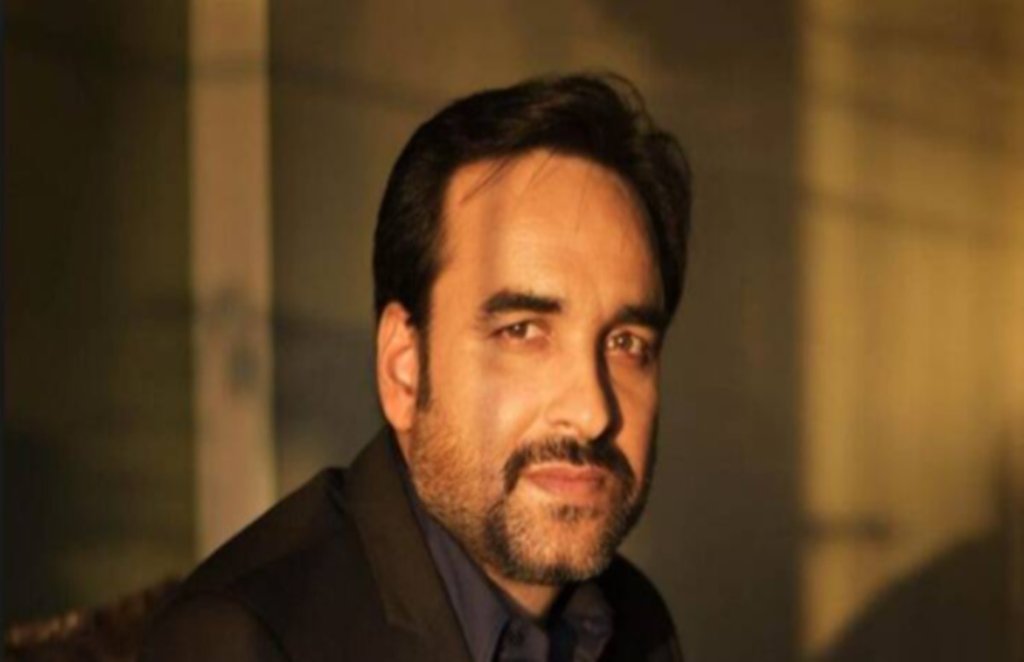 pankaj tripathi, mridula tripathi, mirzapur 2