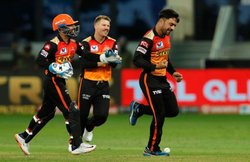 SRH vs DC: ऋद्धिमान साहा, डेविड वॉर्नर और राशिद खान की बदौलत जीता हैदराबाद, दिल्ली की लगातार तीसरी हार