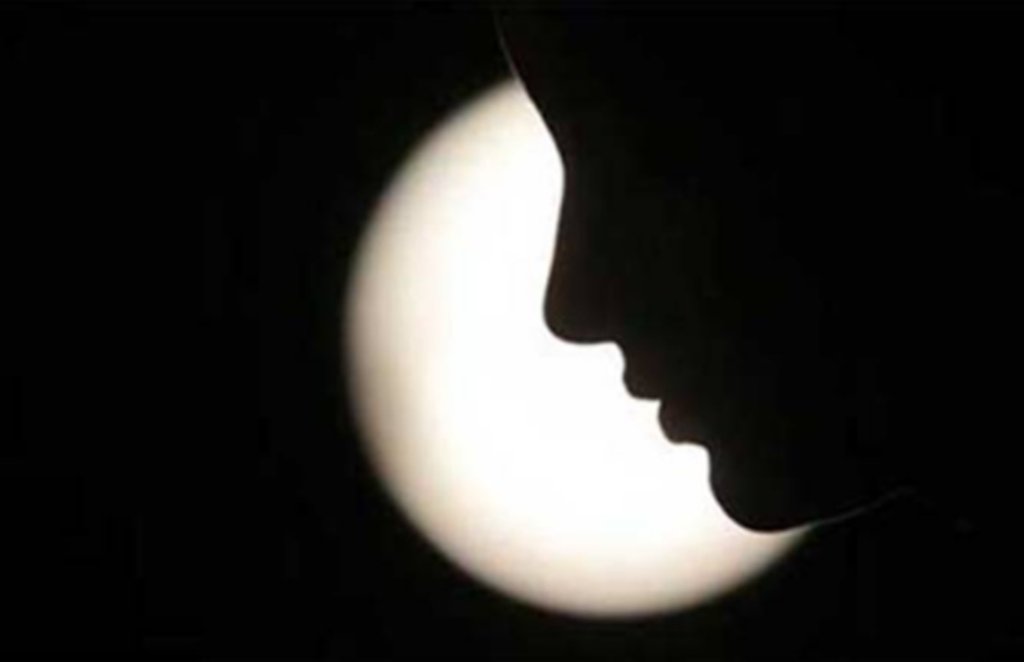 Popular TV actress allegations on casting director, casting director raped Actress,