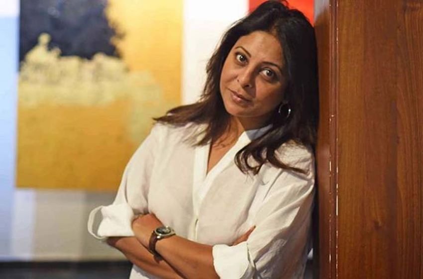 वक्त में शेफाली शाह अक्षय कुमार की मां बनी थीं। रियल लाइफ में शेफाली अक्षय से 5 साल छोटी हैं।