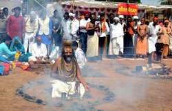 MP: कंप्यूटर बाबा समेत 7 गिरफ्तार, आश्रम से अतिक्रमण भी हटा; उपचुनाव में INC के लिए किया था प्रचार