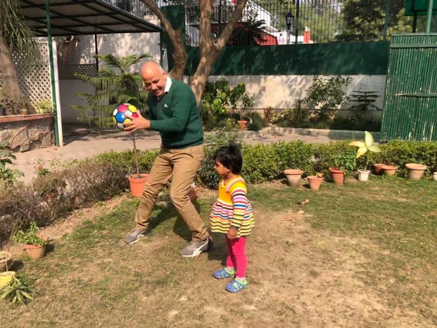 Manish Sisodia Networth, Manish Sisodia Bio