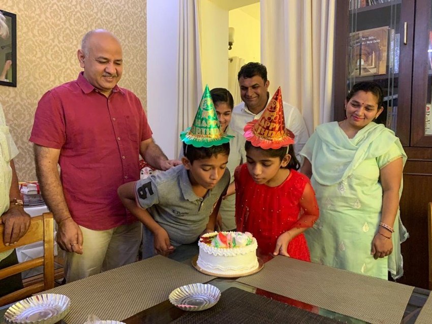 Manish Sisodia Networth, Manish Sisodia Bio
