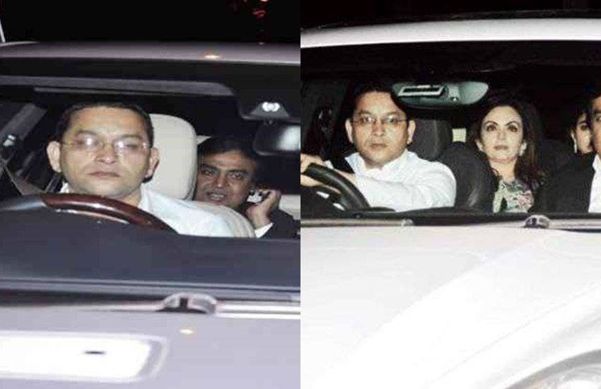 एंटीलिया की देखरेख के लिए 600 स्टाफ की टीम काम करती है। इसमें वॉचमैन से लेकर ड्राइवर और शेफ तक शामिल हैं।