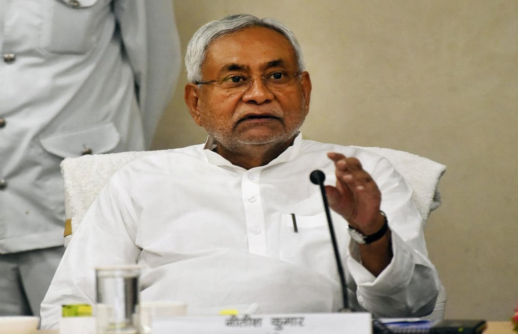 nitish kumar, tejashwi yadav