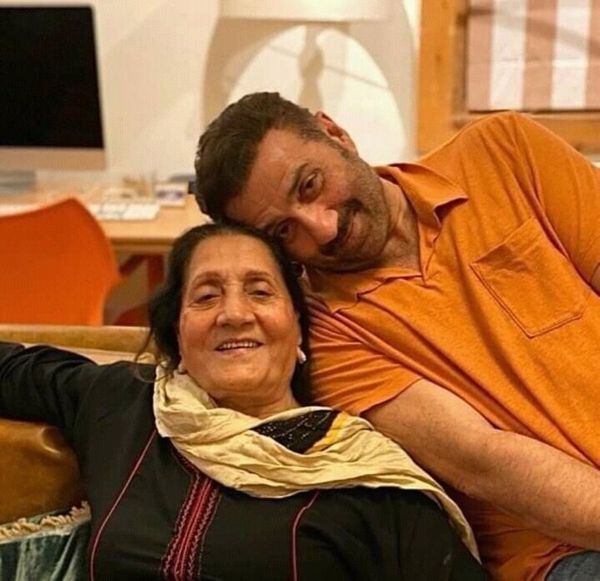 Sunny Deol Networth, Sunny Deol Affair