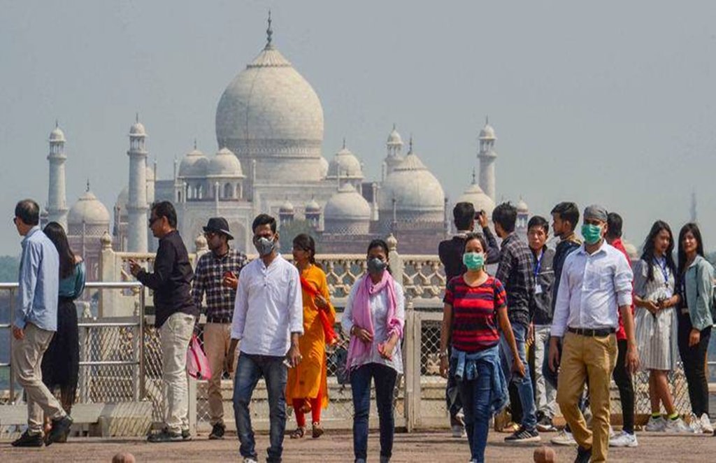 देश में कोरोना फैलने से सांस्‍कृतिक एवं पर्यटन कार्य प्रभावित।