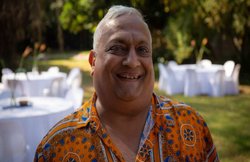 महात्मा गांधी के पड़पोते की कोरोना से मौत, कई देशों में अब भी कहर बरपा रहा वायरस