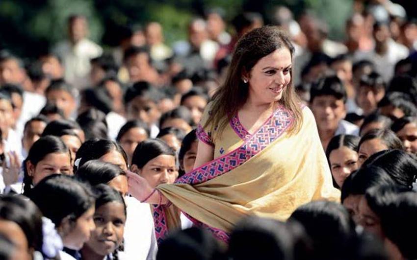 बाद में बच्चों की बातों पर अमल करते हुए नीता अंबानी ने पीरियड का टाइम 40 मिनट कर दिया। छोटे बच्चों के लिए यह अवधि 30 मिनट की कर दी गई।