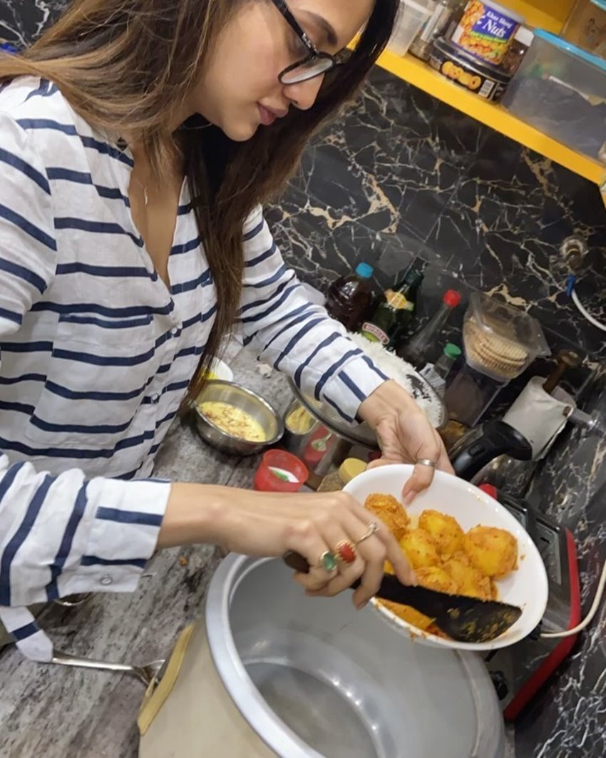 Nusrat Jahan Networth, Nusrat Jahan Controversy