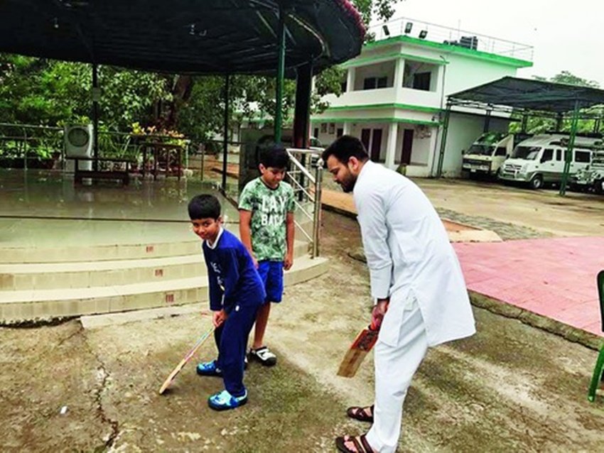 Lalu Prasad Yadav RJD, Lalu Prasad Inside house Photos