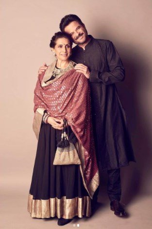 Anil Kapoor, Sonam Kapoor, Sonam Kapoor Father Luxury House, Sonam House inside Pictures,