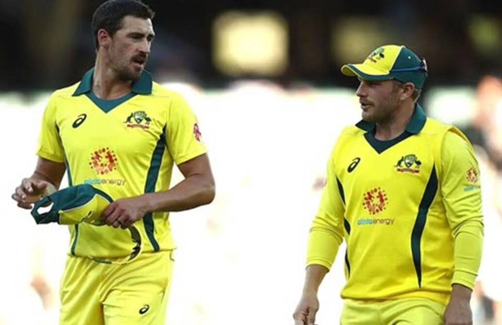 Aaron Finch and Mitchell Starc