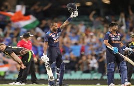 India vs Australia, Justin Langer, Hardik Pandya, MS DHONI