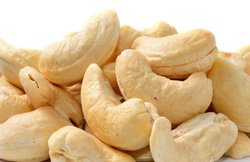 सर्दियों में क्यों काजू खाने की दी जाती है सलाह? जानें इस ड्राय फ्रूट के 5 जरूरी स्वास्थ्य लाभ